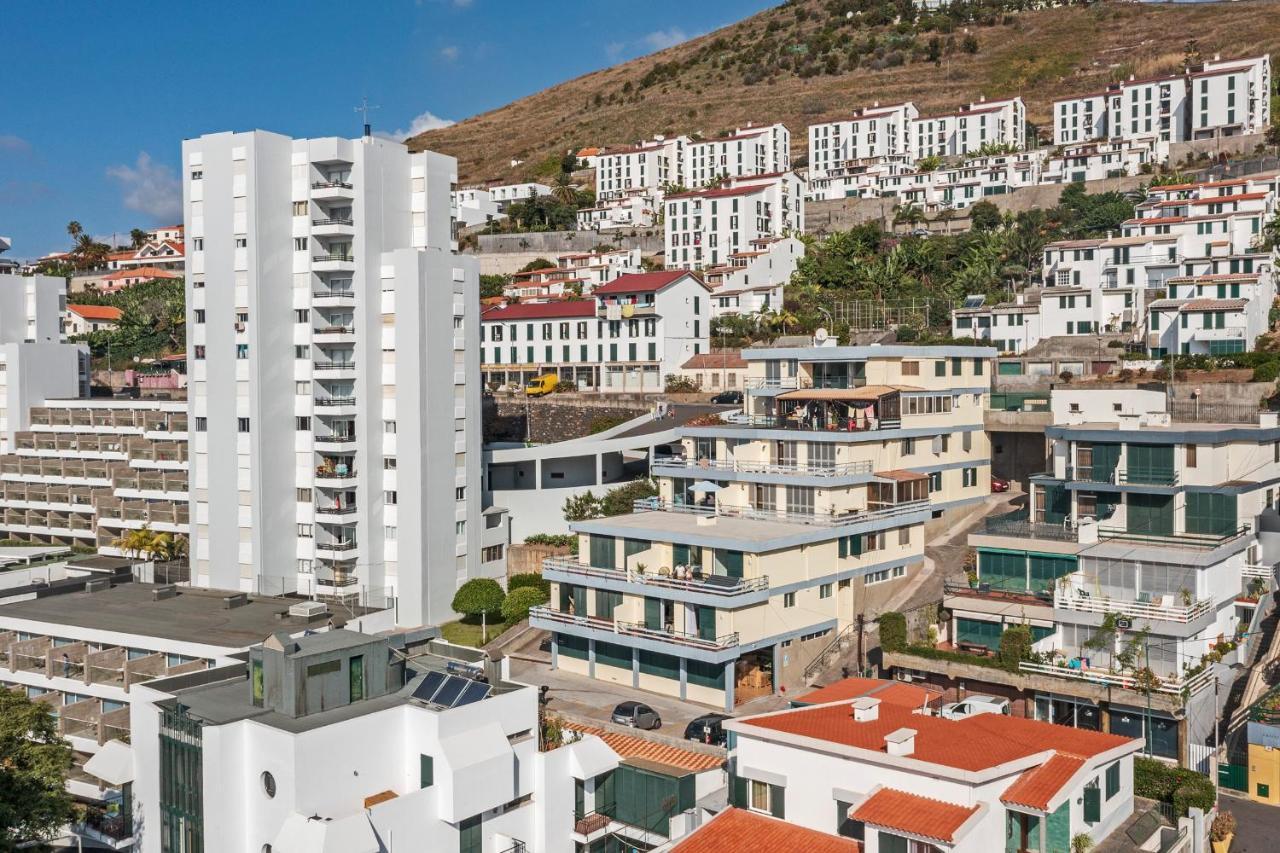 Lido I By An Island Apart Funchal  Exterior photo
