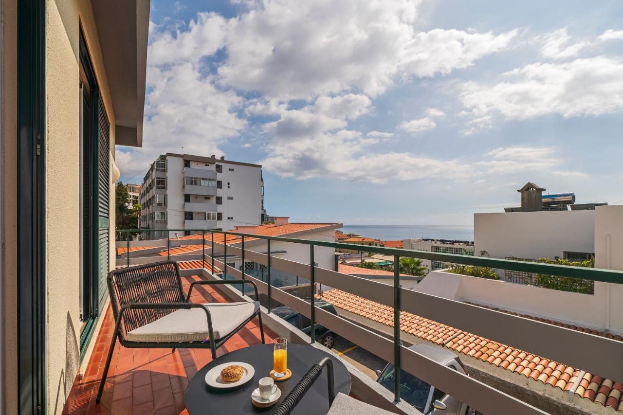 Lido I By An Island Apart Funchal  Exterior photo